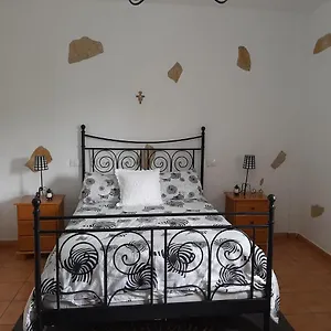 Peaceful House Set On A Vineyard & Work Friendly Valsequillo de Gran Canaria
